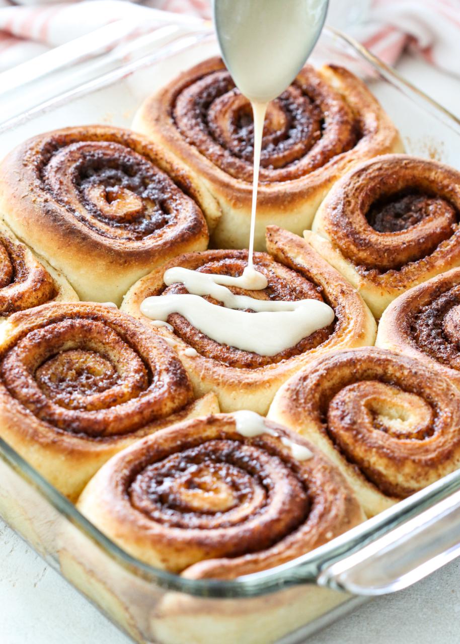 How To Make Cinnamon Rolls