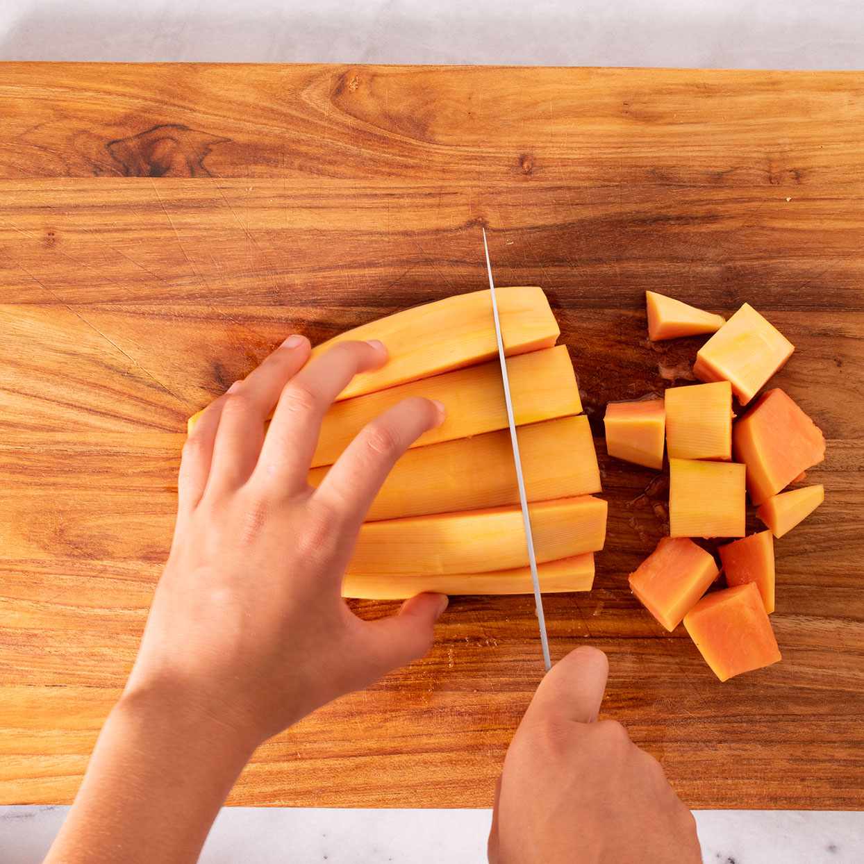 How To Cut Papaya