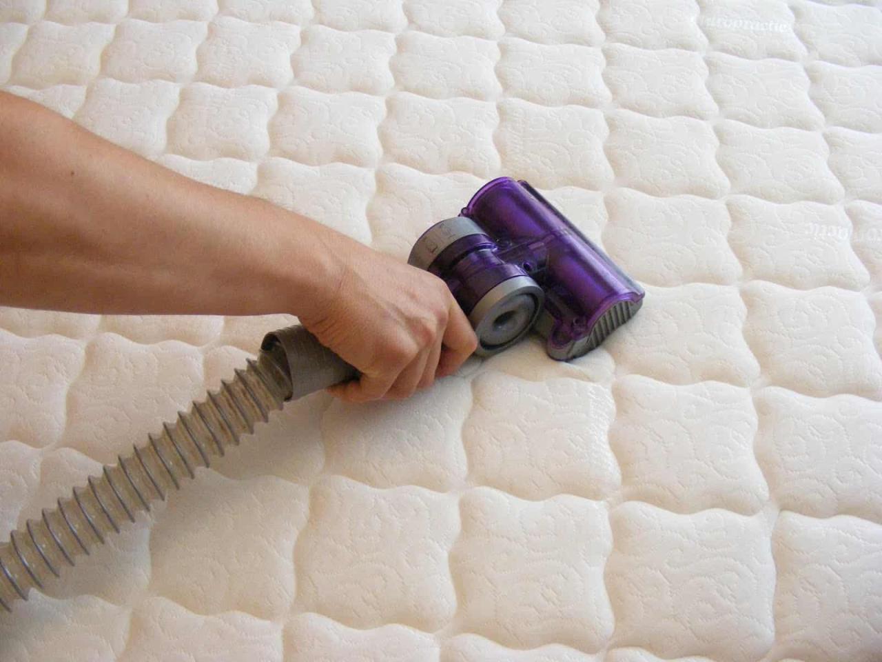 How To Clean Mattress