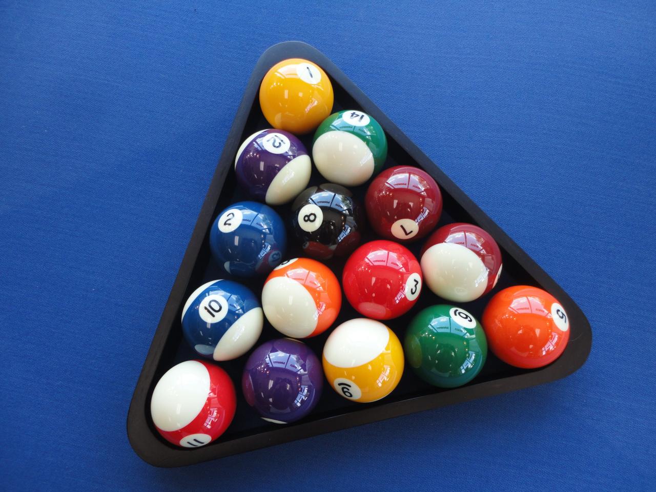 How To Rack Pool Balls