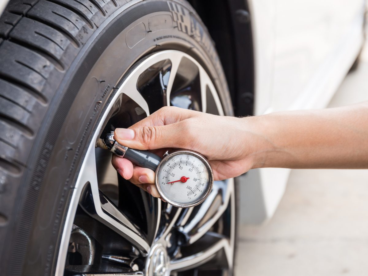 How To Check Tire Pressure