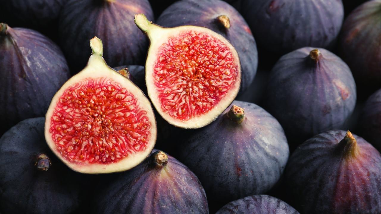 How To Eat A Fig